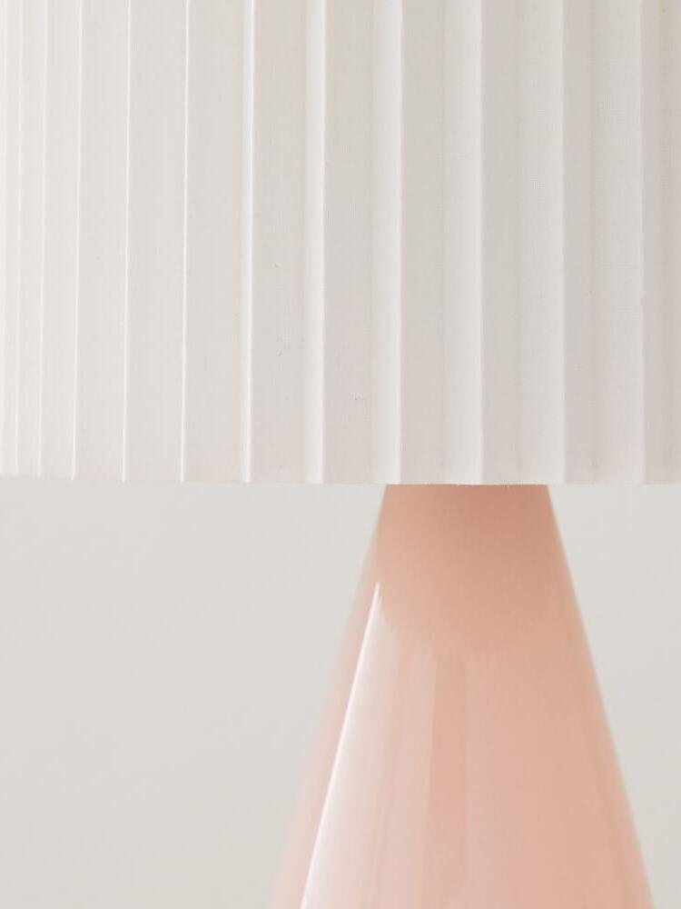 Delilah Table Lamp - Cueteks