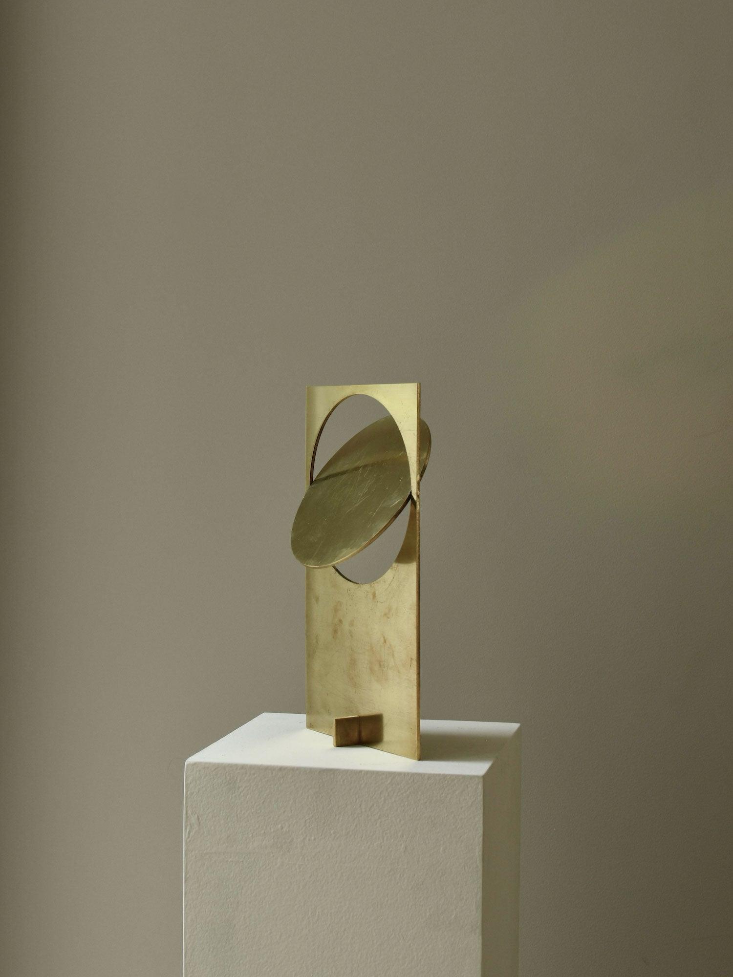 OBJ-01 Table Lamp - Cueteks