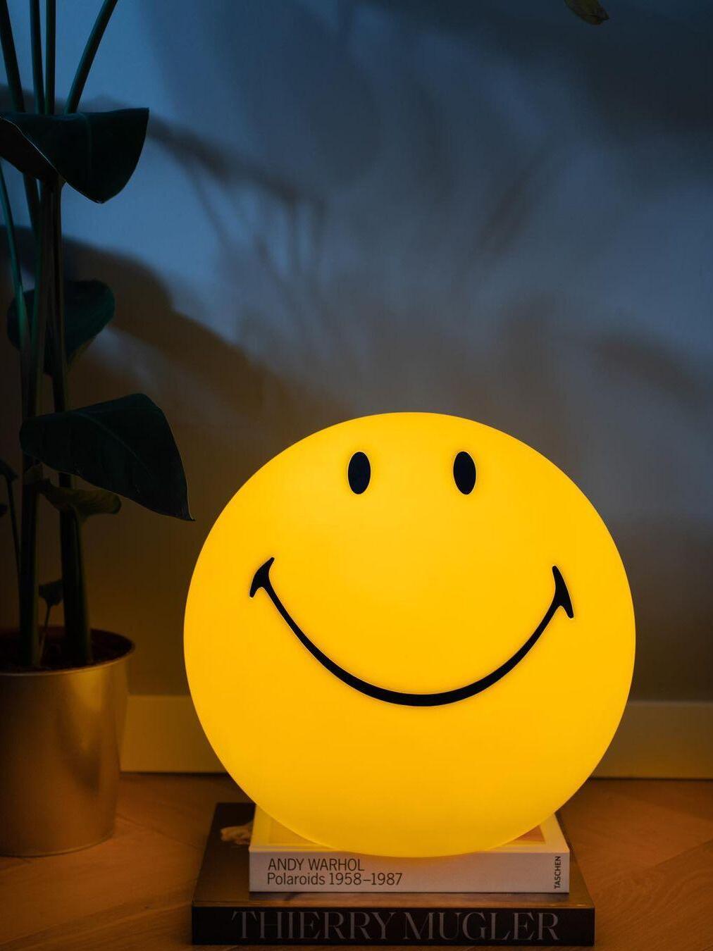 Smiling Decorative Rechargeable Table Lamp - Cueteks