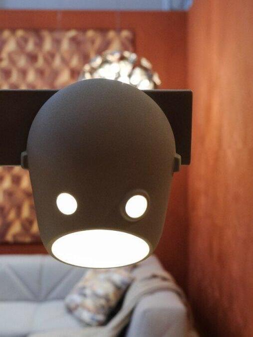 Mask Wall Light - Cueteks