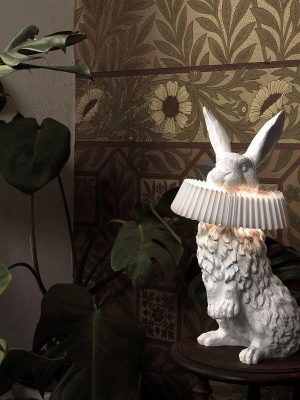 White Resin Rabbit Decorative Table Lamp - Cueteks