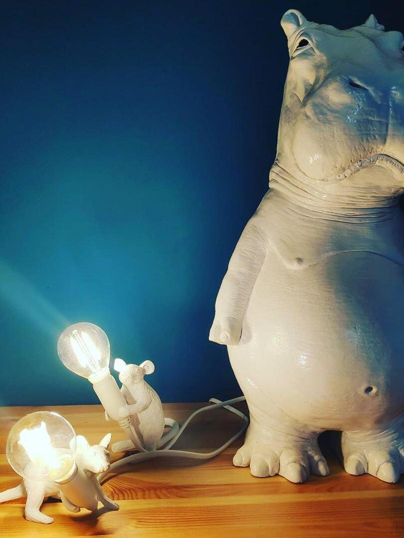 Resin White Mouse Shape Decorative Table Light - Cueteks