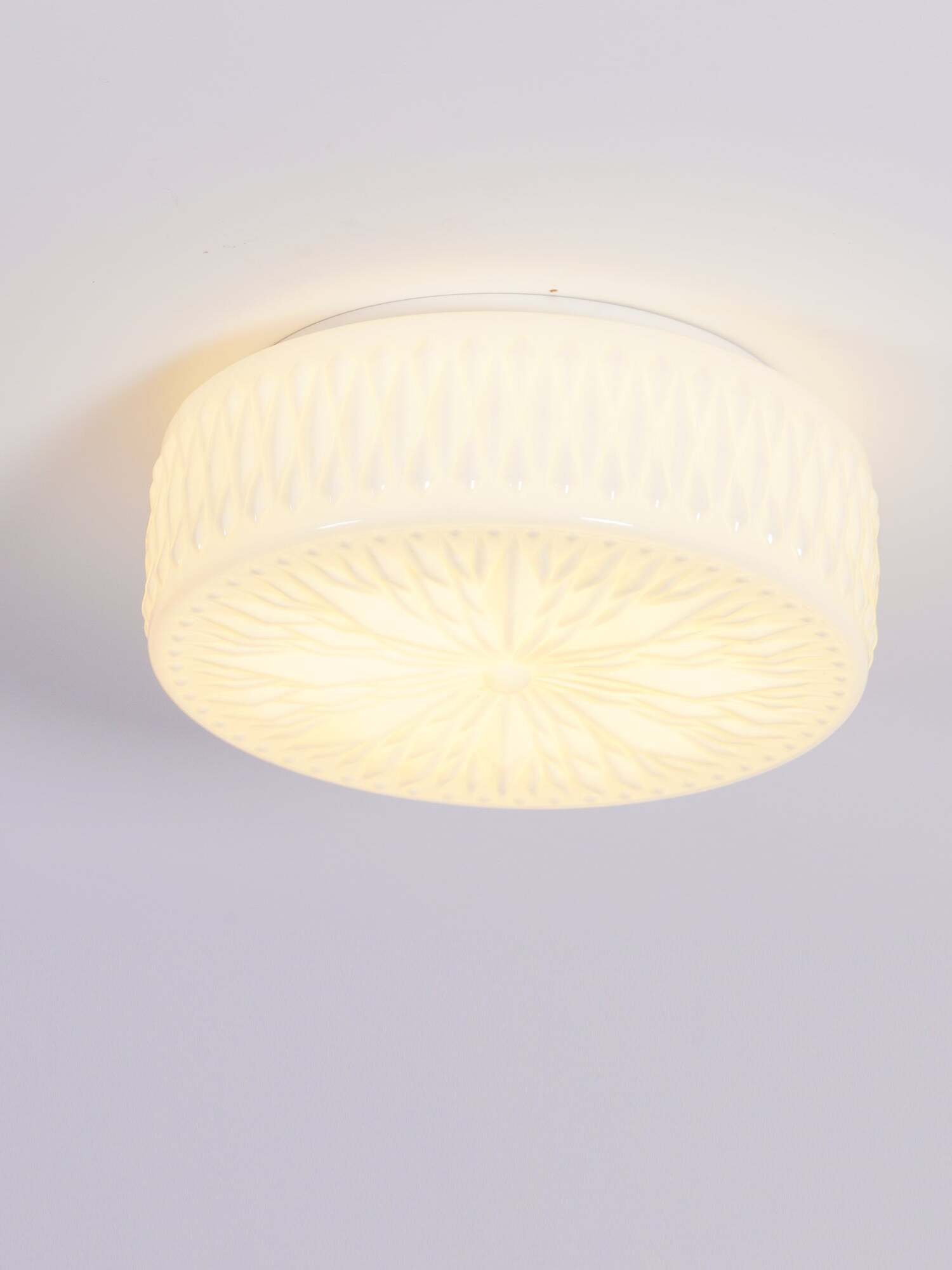 Vintage Adler Glass Rounded Ceiling Light For Bedroom - Cueteks