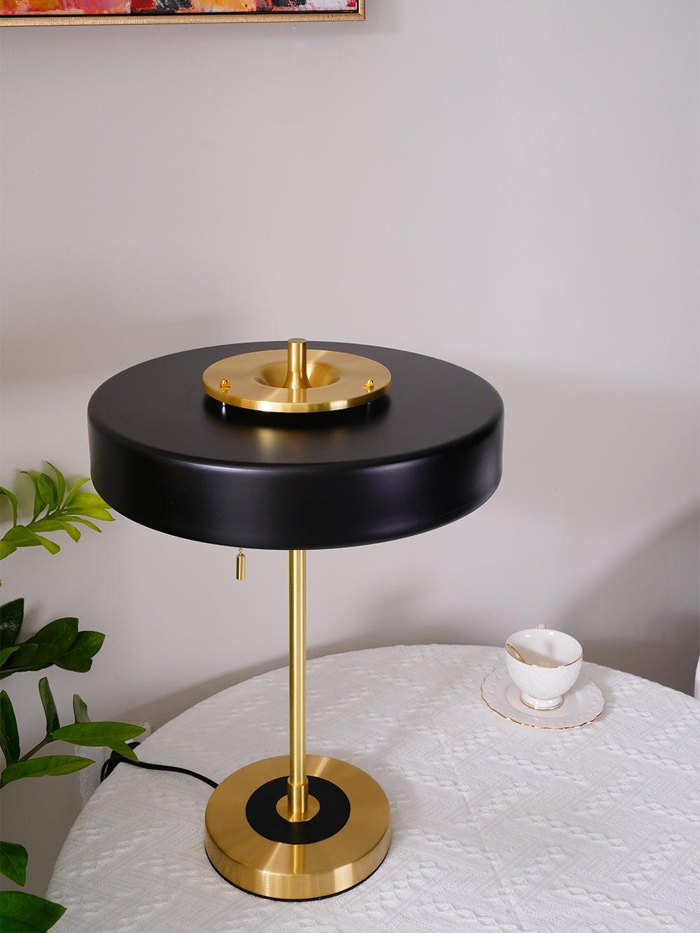 Revolve Table Lamp - Cueteks