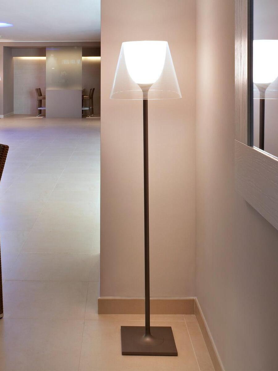 Ktribe opal inner diffuser within a clear outer shade