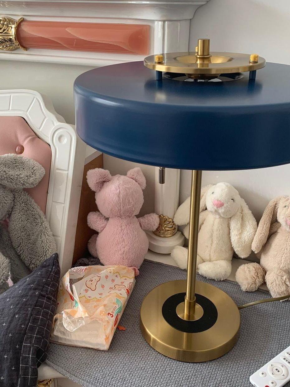 Revolve Table Lamp - Cueteks