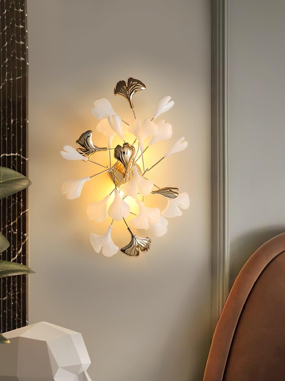 Classic Ceramics Flower Gingko Wall Lamp - Cueteks