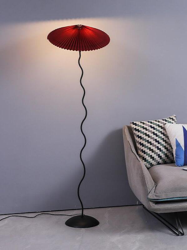 Squiggle Floor Lamp - Cueteks