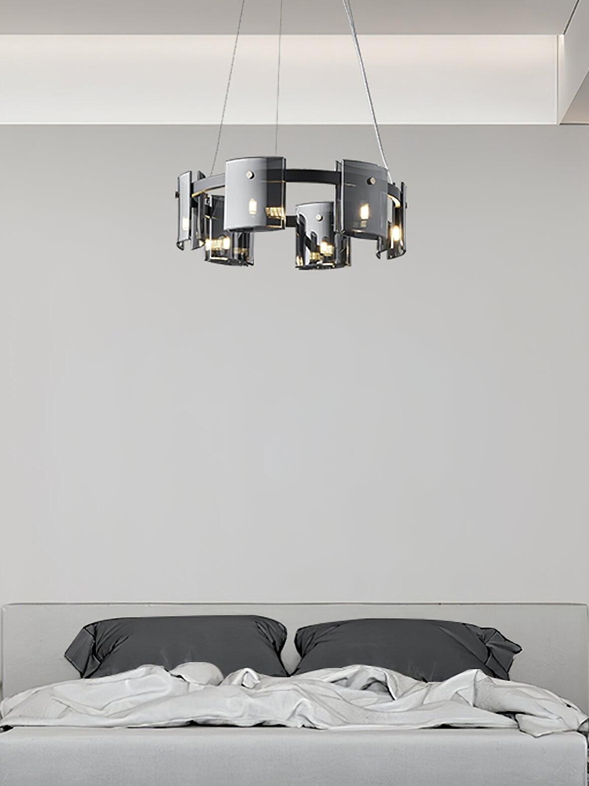 Corlota ring light above a bed