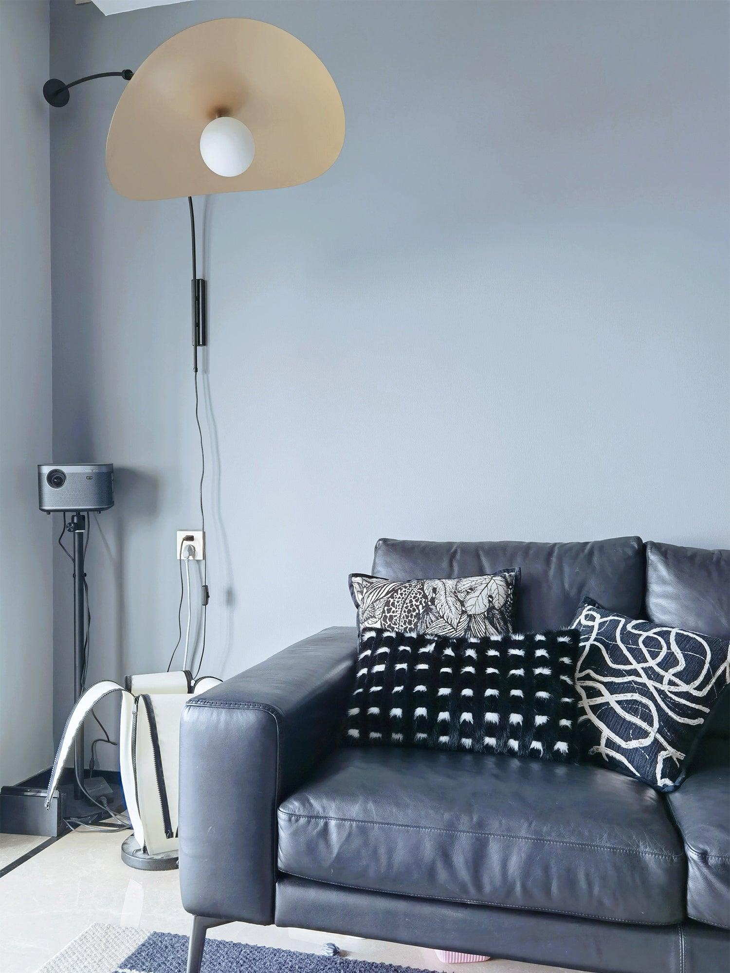 Myrna Wall Light - Cueteks