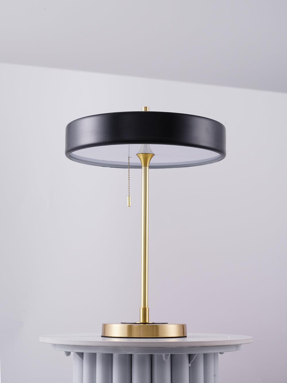Revolve Table Lamp - Cueteks