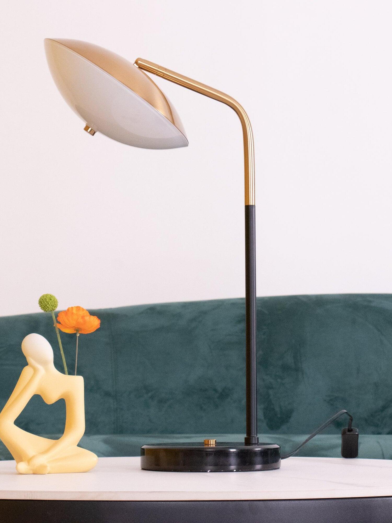 Marvin Desk Lamp - Cueteks