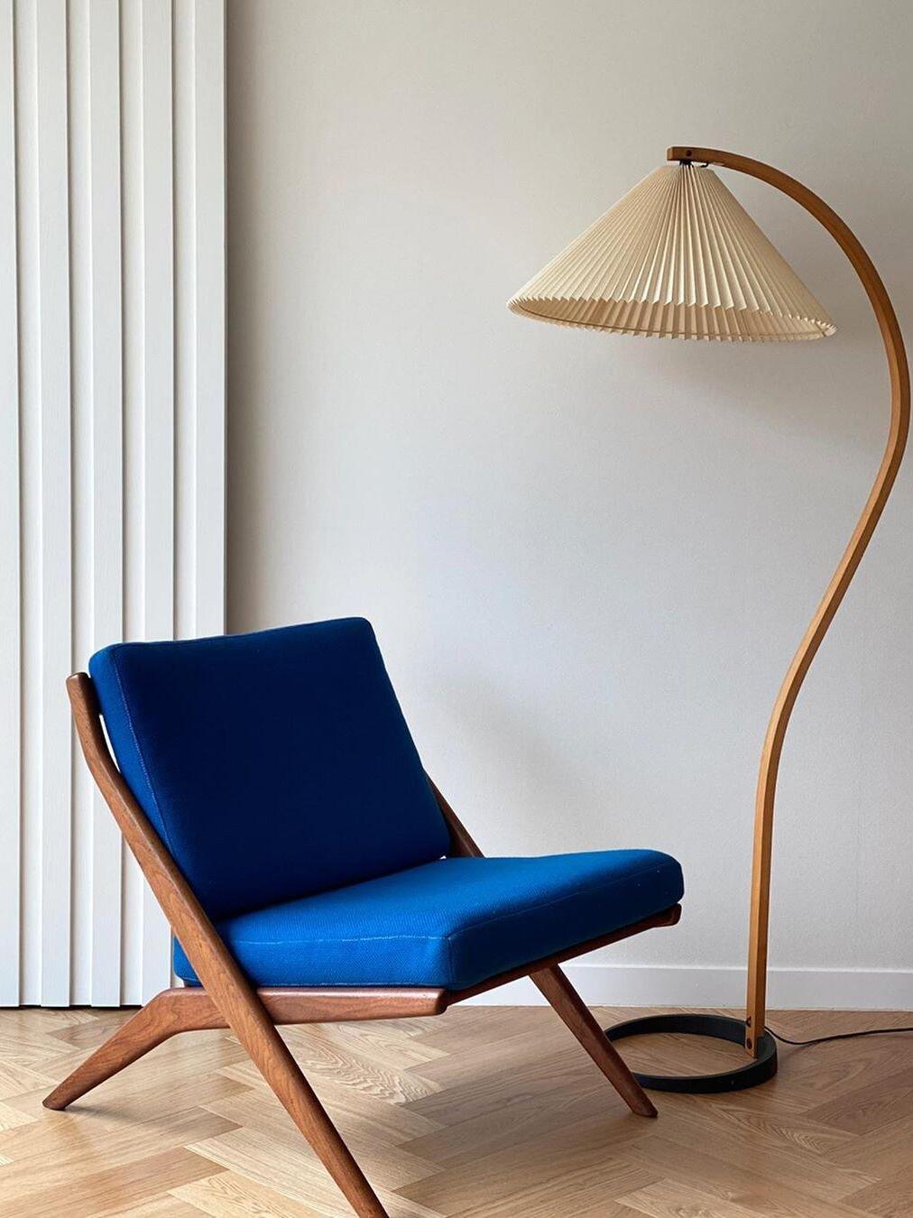 Caprani Floor Lamp - Cueteks