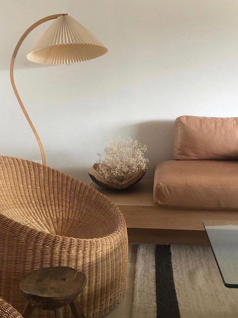 Caprani Floor Lamp - Cueteks