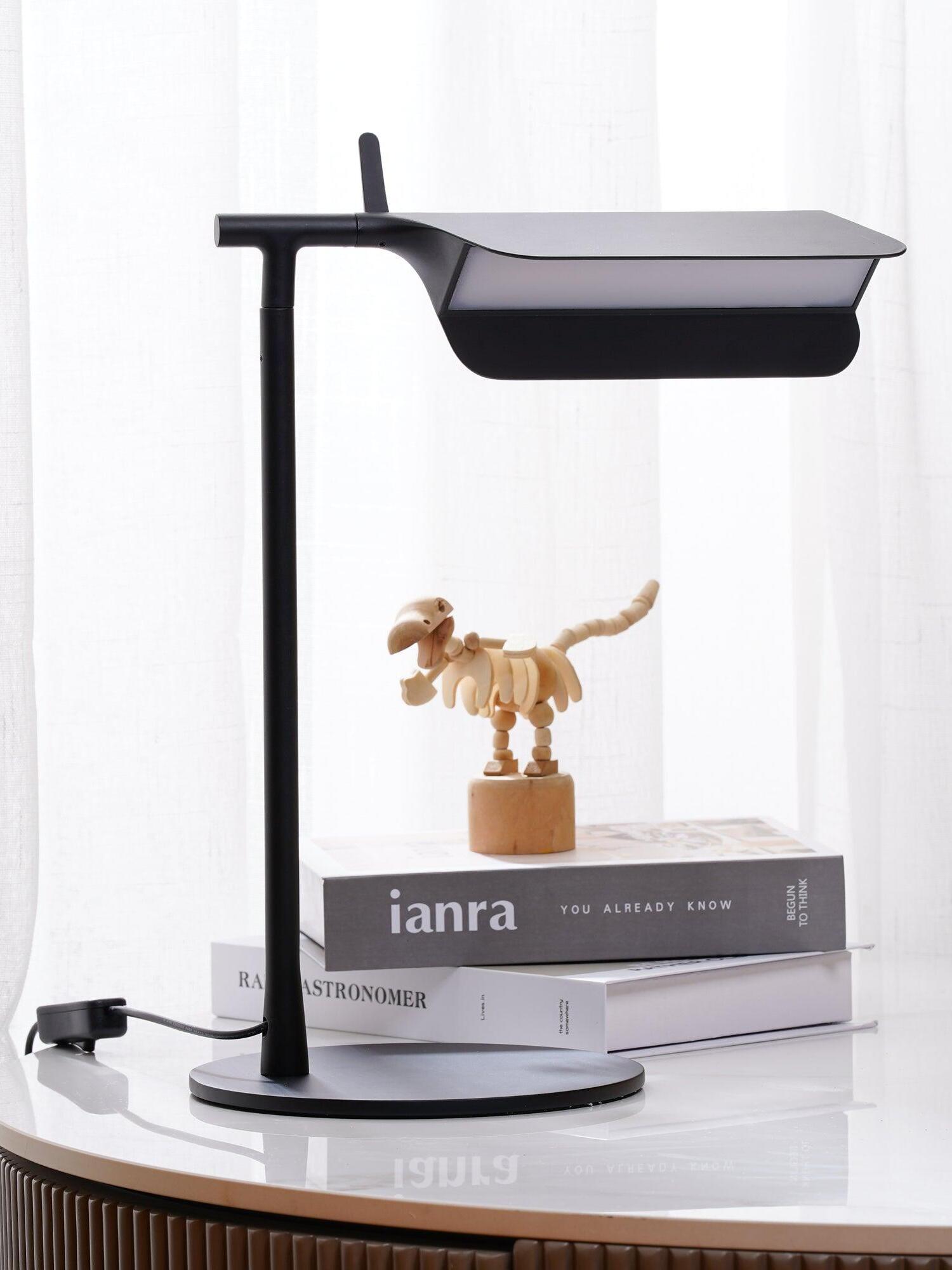 Modern Metal Tab Table Lamp For Studies - Cueteks