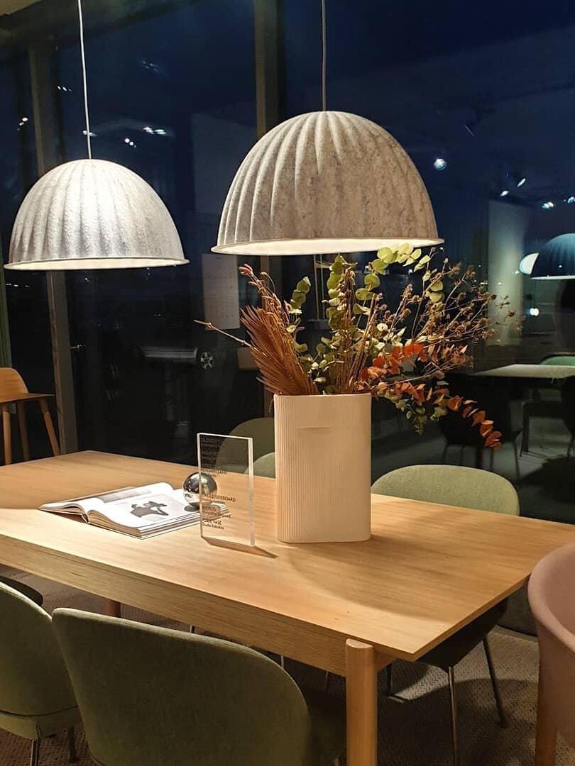 Modern Under The Bell Ribbed Pendant Lamp - Cueteks