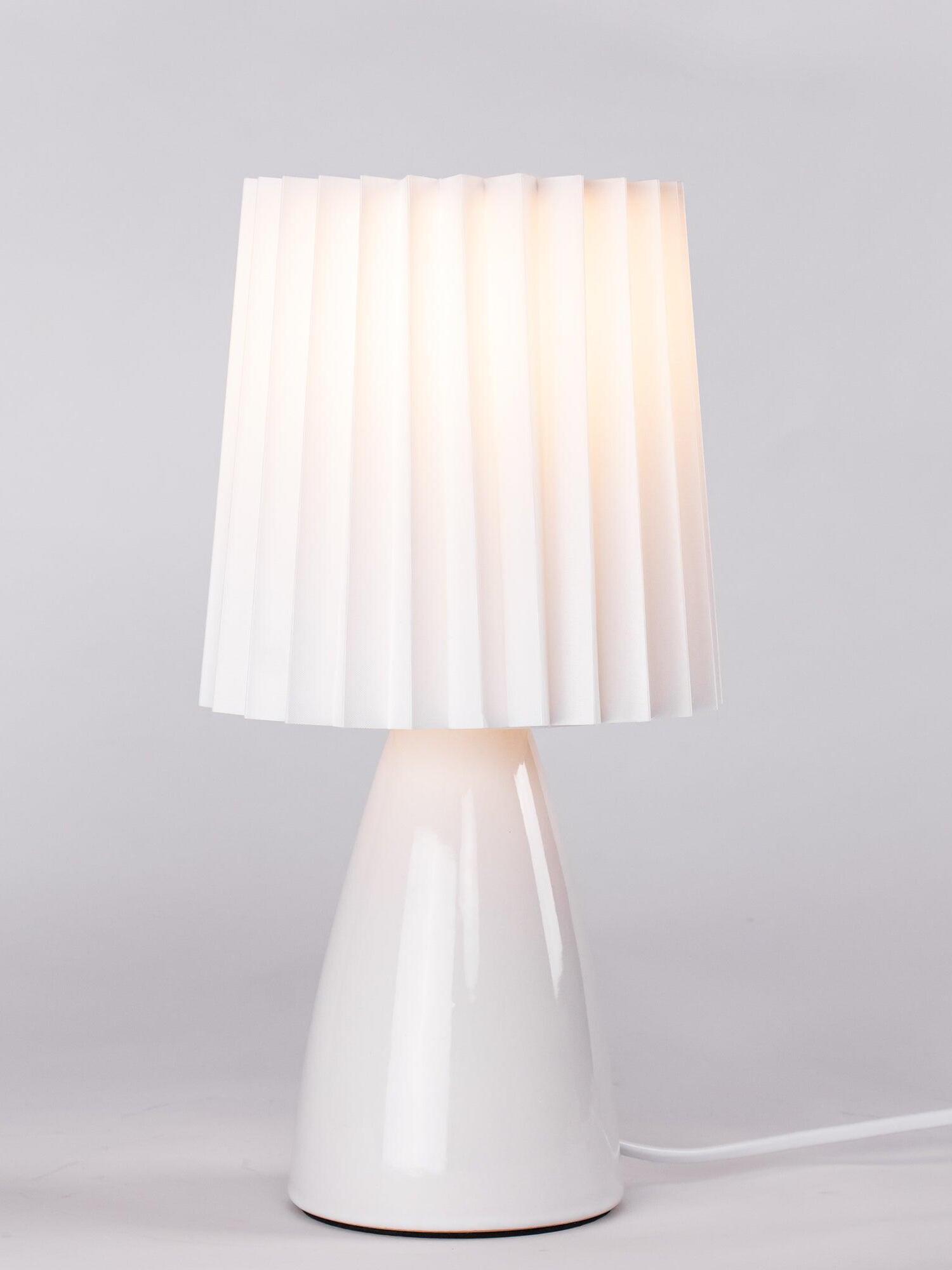 Delilah Table Lamp - Cueteks