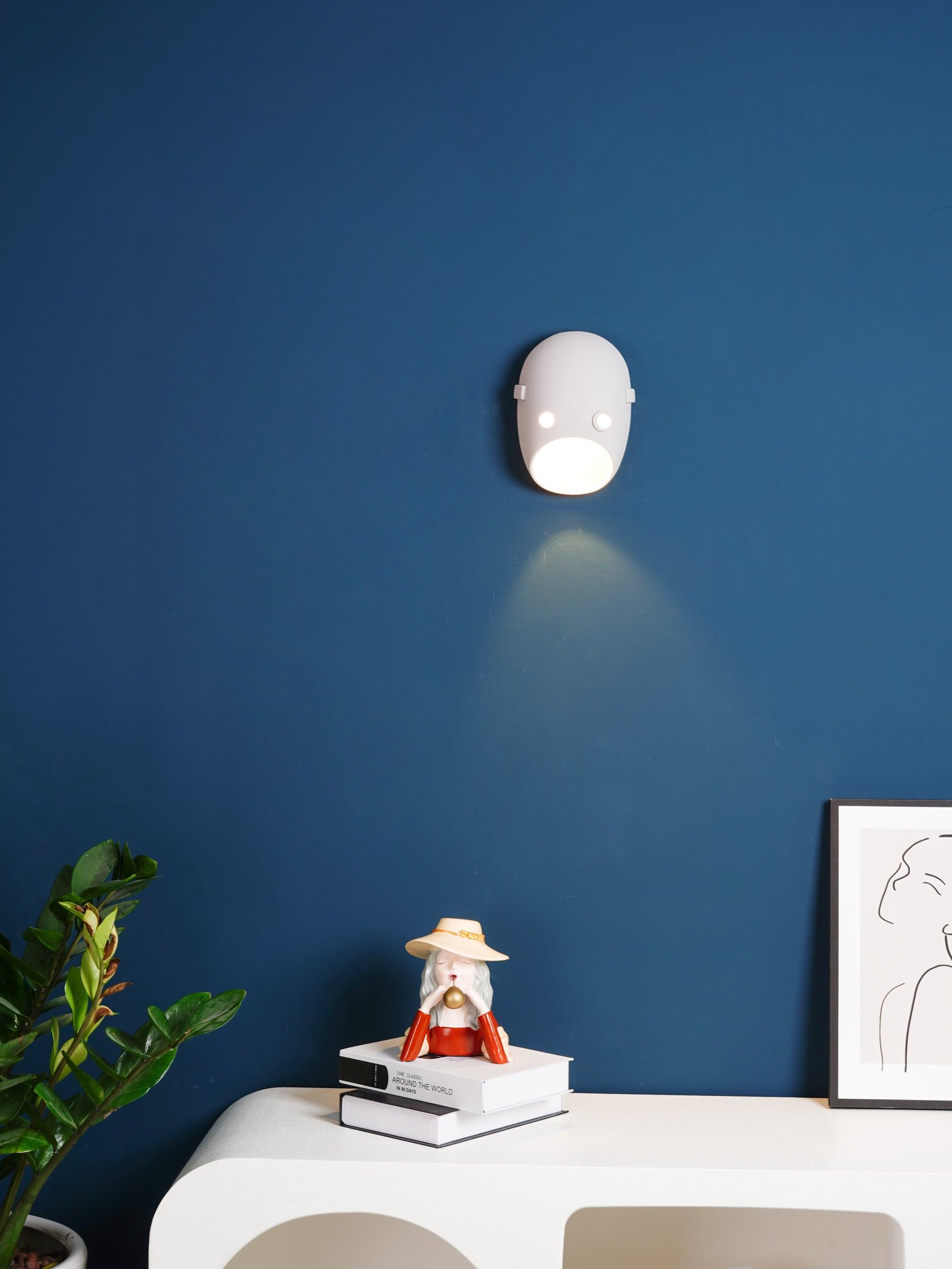Mask Wall Light - Cueteks