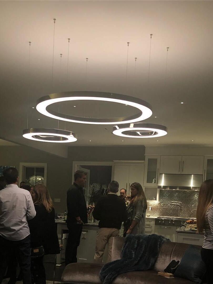 Classic Metal Circular Ring Mahlu Chandelier - Cueteks
