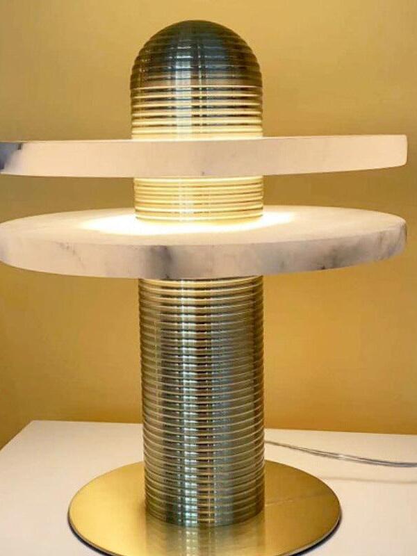Median Table Lamp - Cueteks