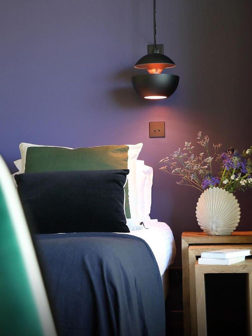 Modern Creative Sun LED Pendant Lamp - Cueteks