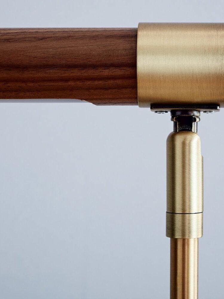 Linear Table Lamp - Cueteks