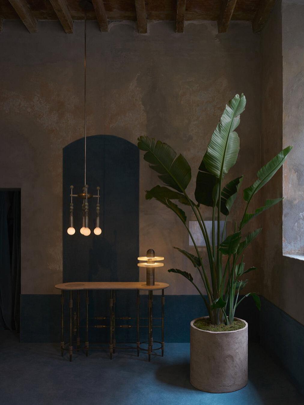 Median Table Lamp - Cueteks
