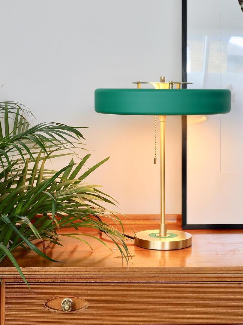 Revolve Table Lamp - Cueteks