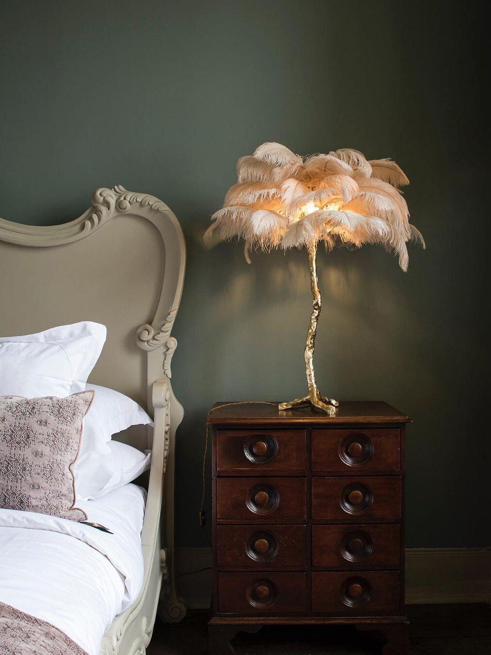Ostrich Feather Table Lamp - Cueteks