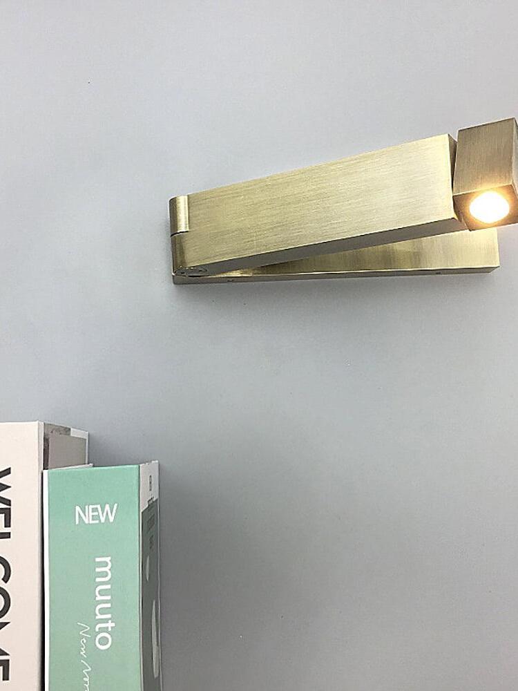 Tosca LED Bedside Light - Cueteks