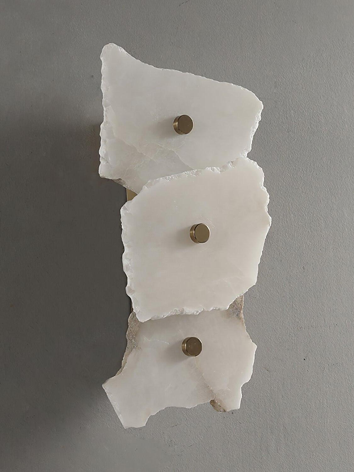 Petra Wall Lamp - Cueteks