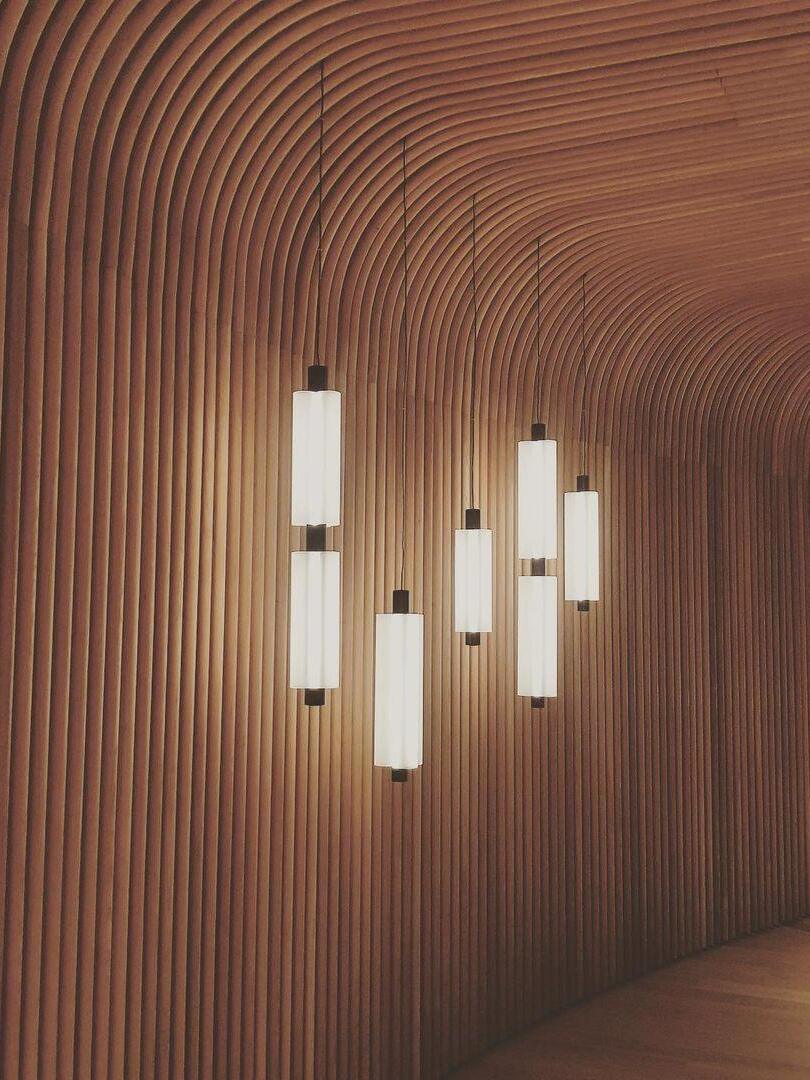 Modern Metal Metropol Linear Pendant Lamp - Cueteks
