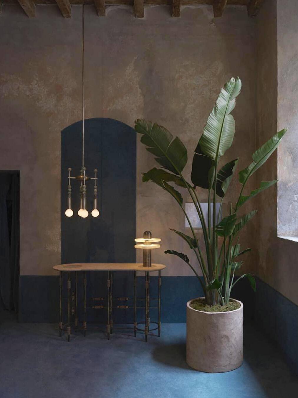 Median Table Lamp - Cueteks
