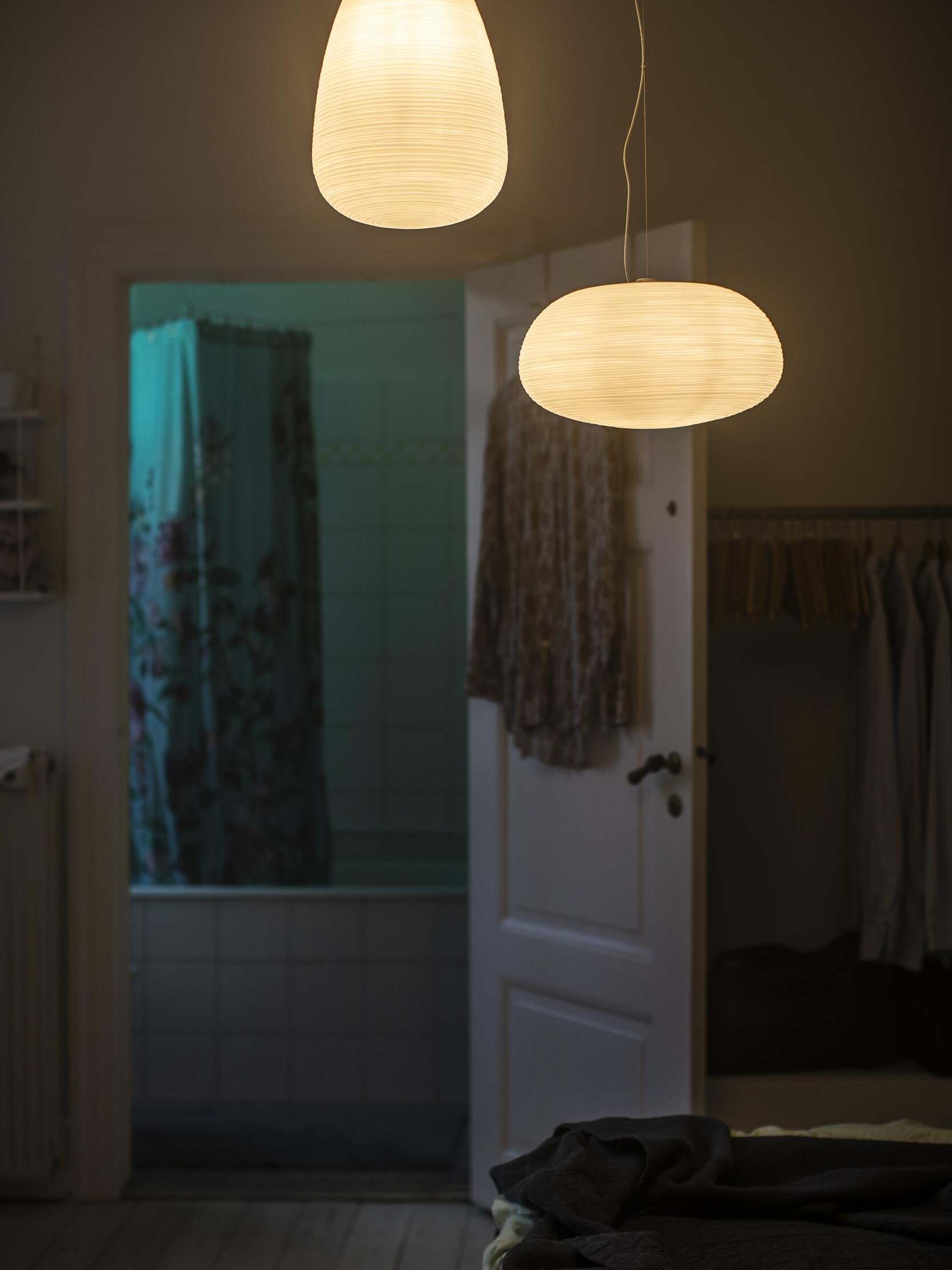Modern Metal Rituals Pendant Light for Restaurant - Cueteks
