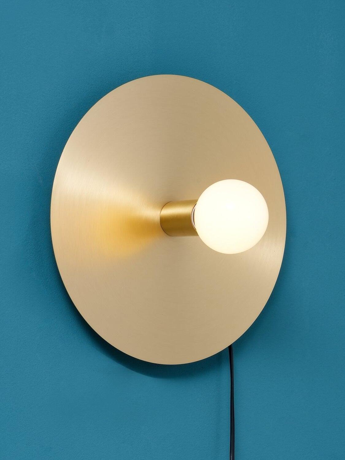 Dot Wall Lamp - Cueteks