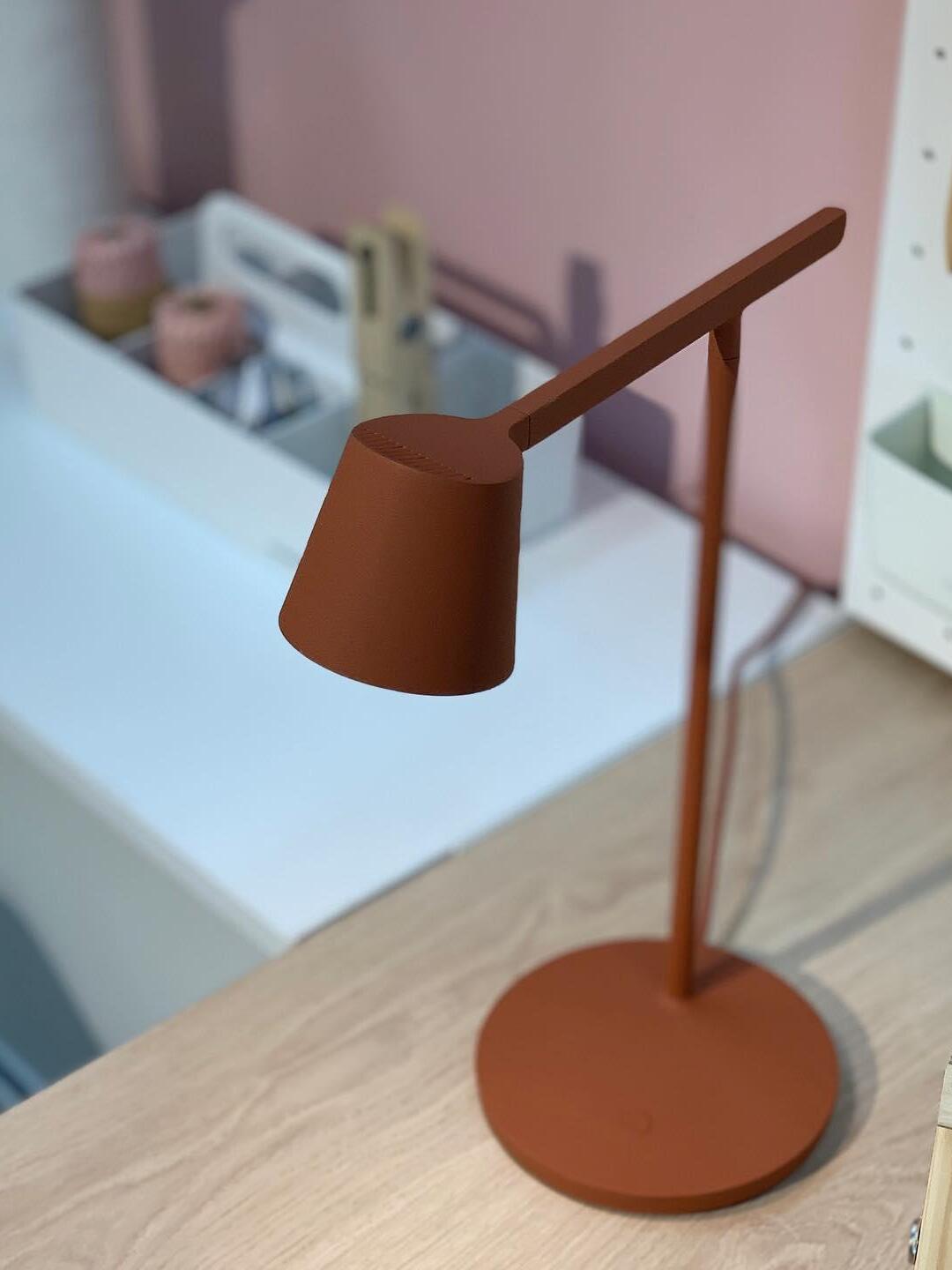 Tip Table Lamp - Cueteks