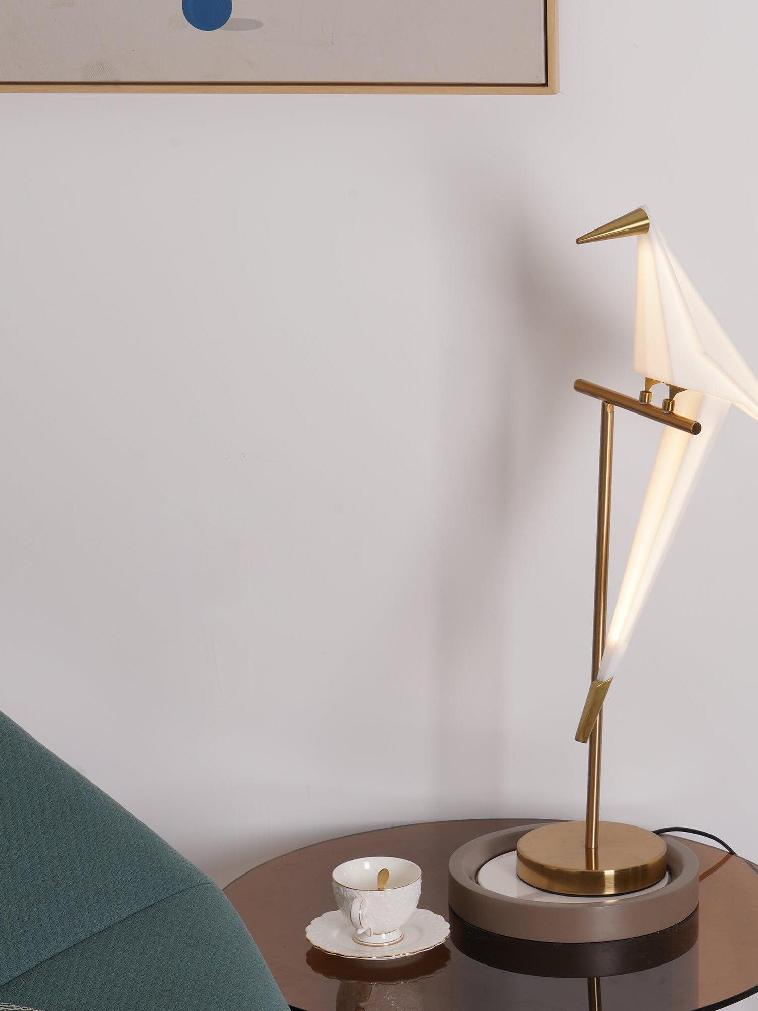 Perching Bird Table lamp - Cueteks