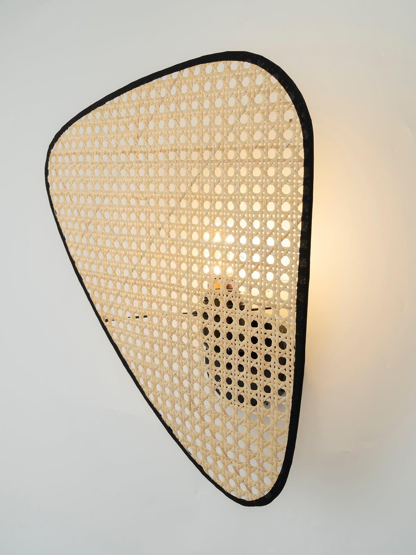 Rustic Bamboo Natural Screen Cannage Sconce - Cueteks