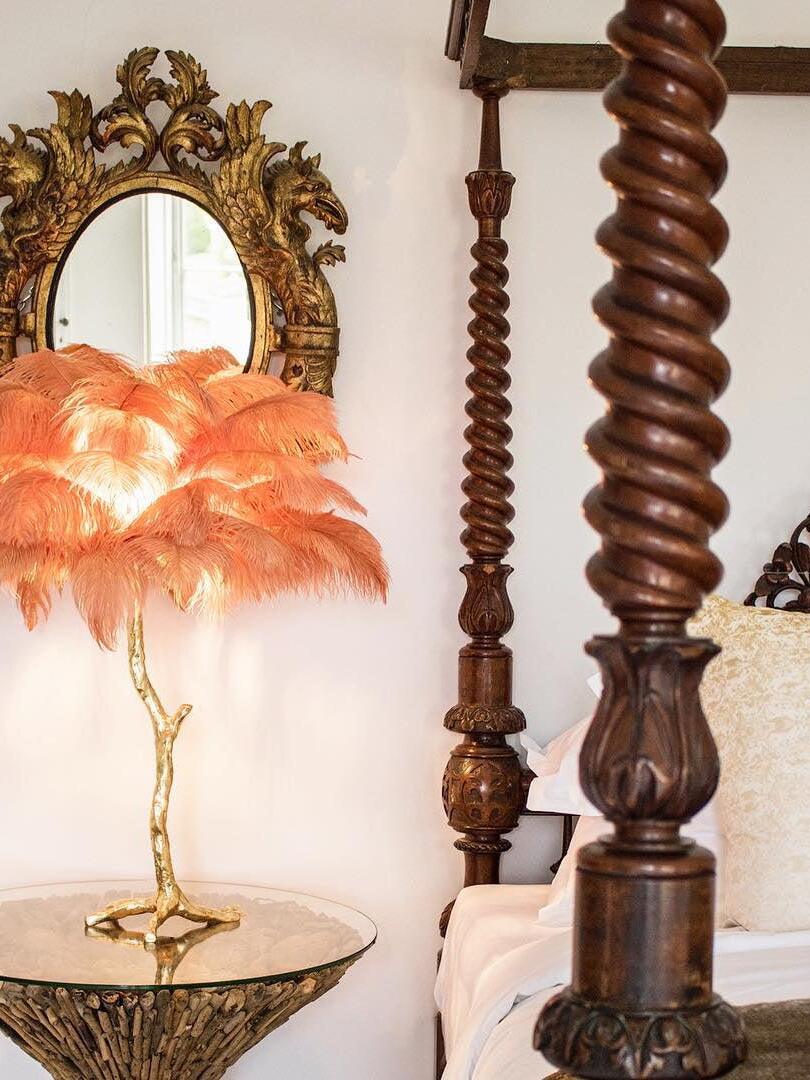 Ostrich Feather Table Lamp - Cueteks
