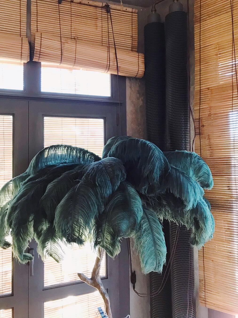 Ostrich Feather Resin Floor Light - Cueteks