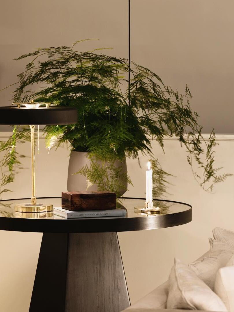 Revolve Table Lamp - Cueteks