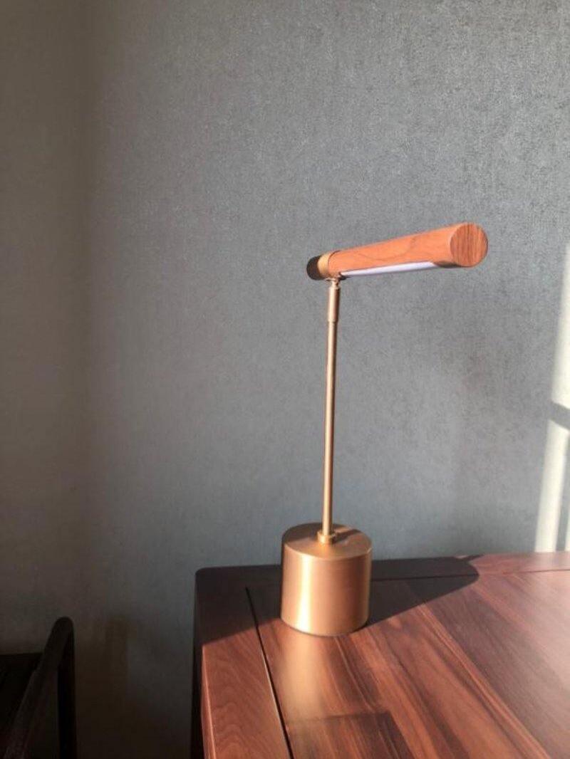 Linear Table Lamp - Cueteks