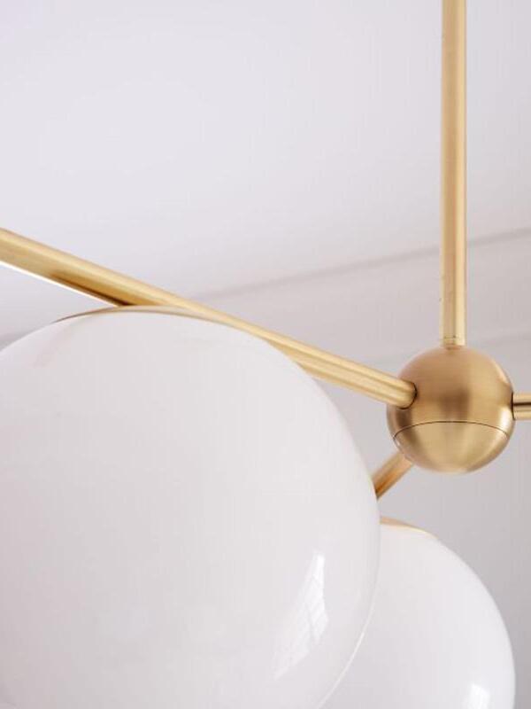 Sphere & Stem Chandelier - Cueteks