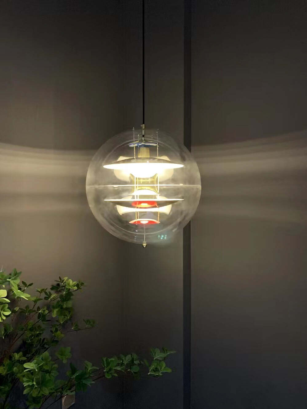 Modern Metal VP Globe Suspension for Living Room - Cueteks