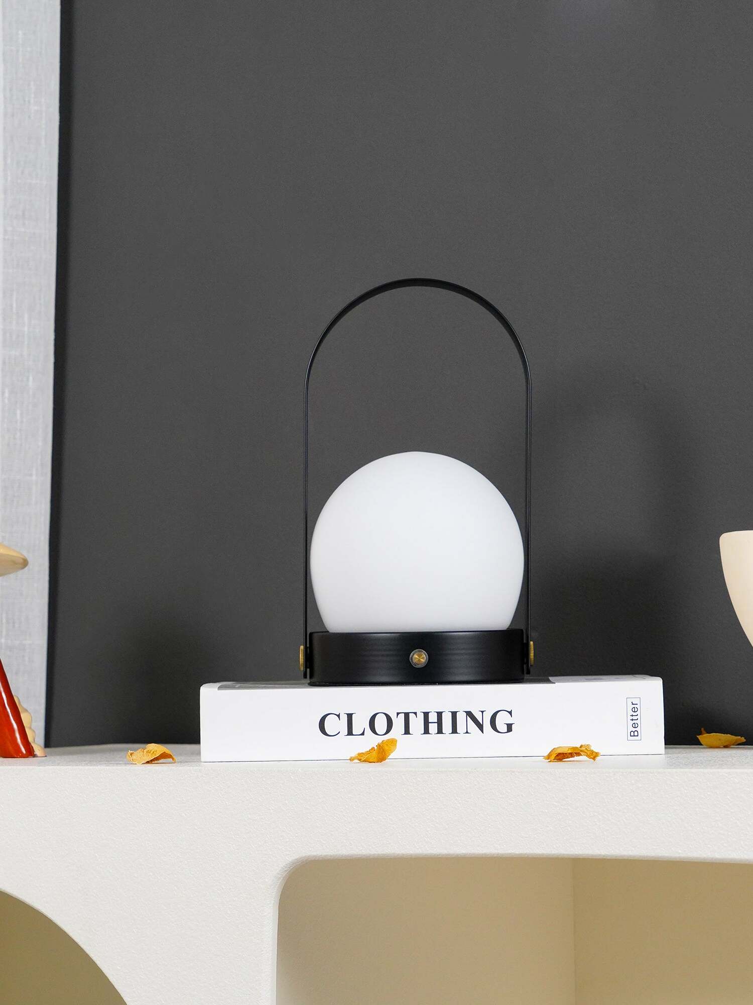 Portable Carrie Glass Ball LED Table Lamp - Cueteks