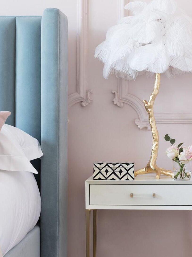 Ostrich Feather Table Lamp - Cueteks