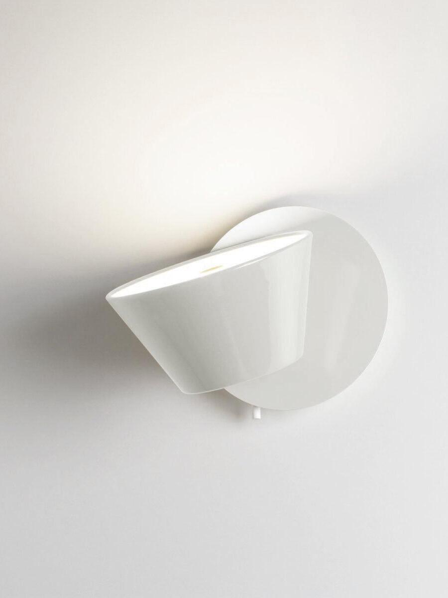 Modern Aluminum Methacrylate Tam Tam Wall Lamp - Cueteks