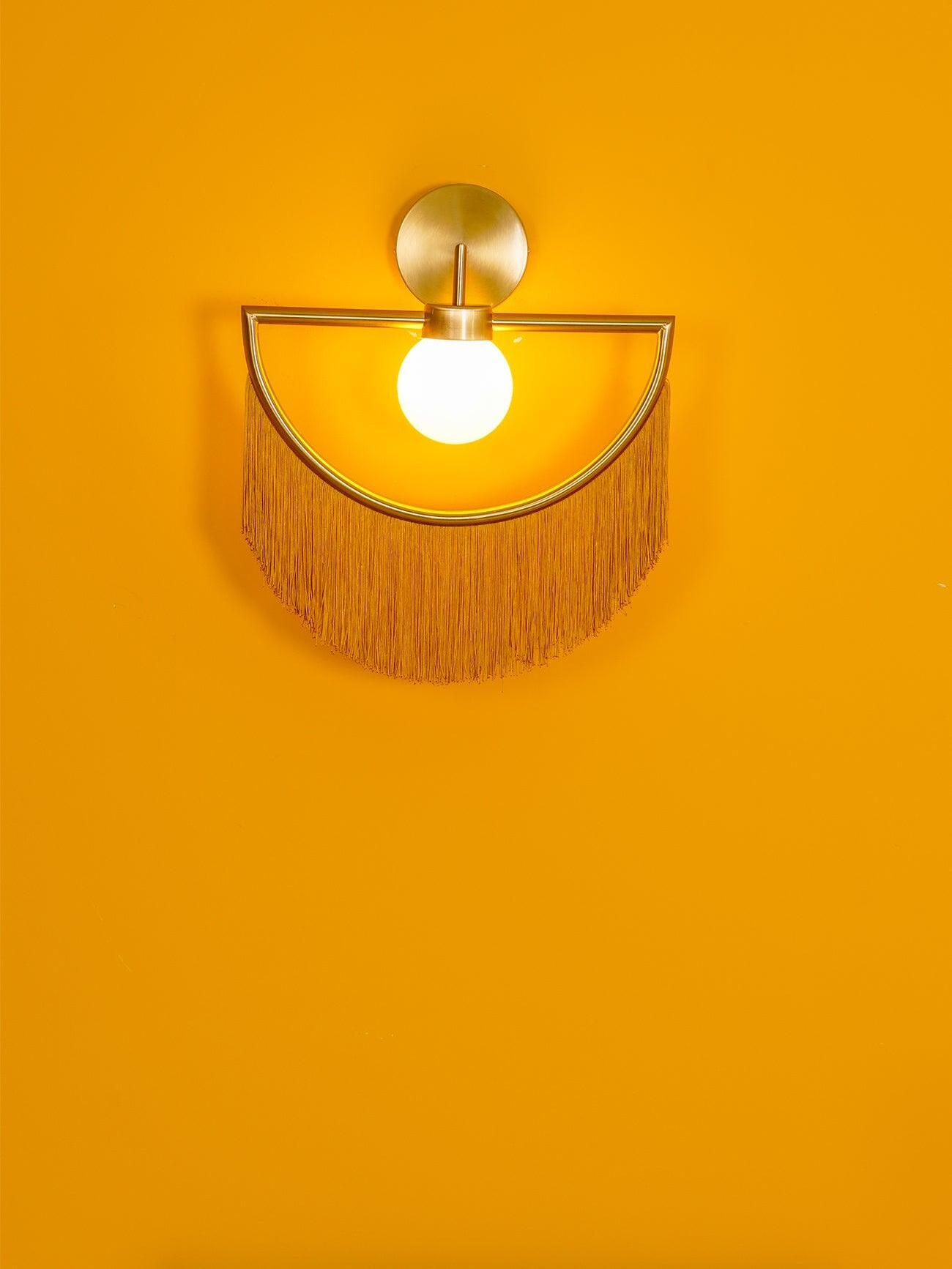 Exquisite Wink Tassel Glass Ball Wall Lamp - Cueteks
