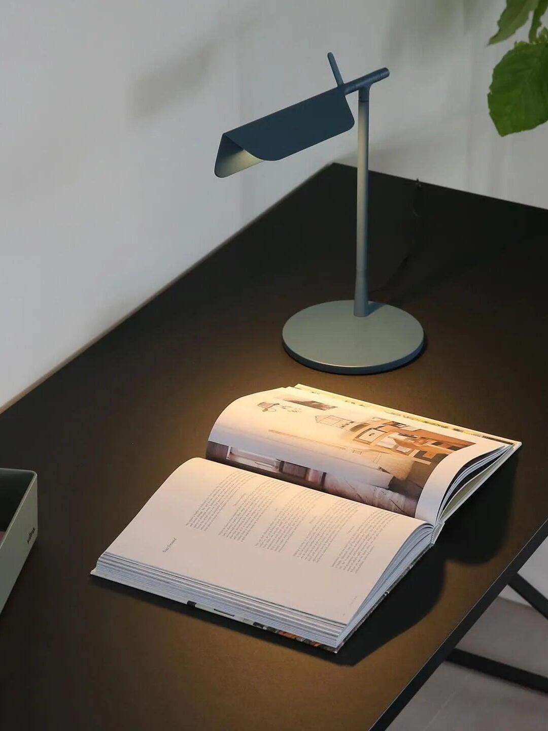 Modern Metal Tab Table Lamp For Studies - Cueteks