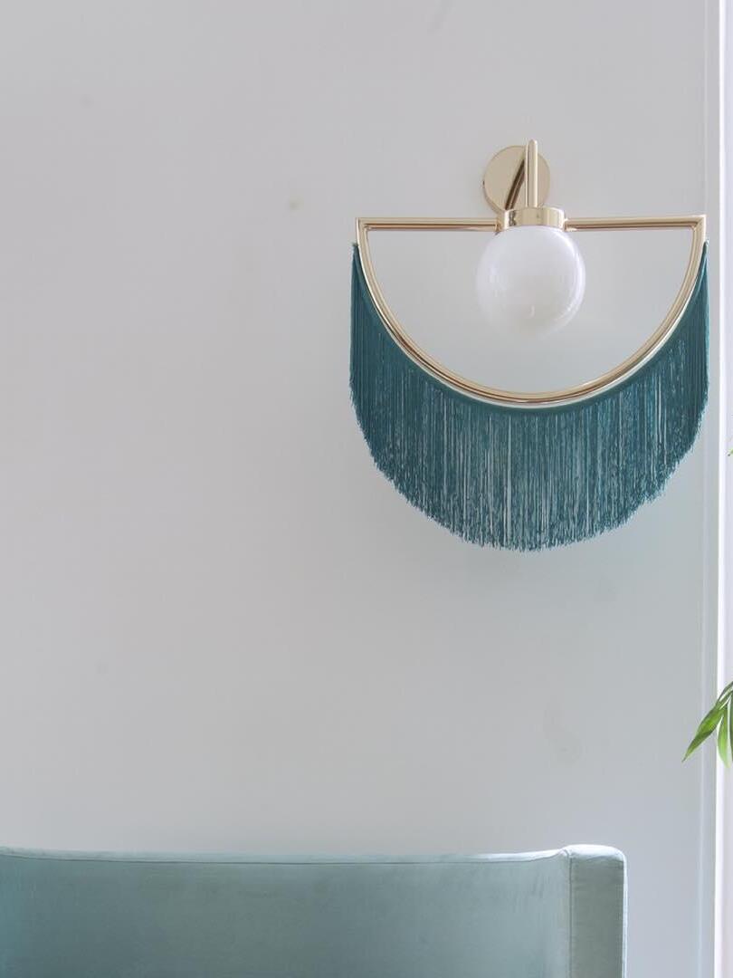Exquisite Wink Tassel Glass Ball Wall Lamp - Cueteks